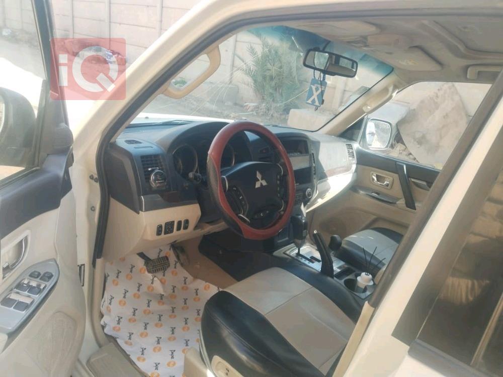 ميتسوبيشي باجيرو